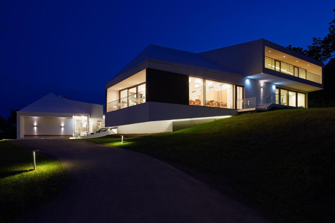 Farmhouse - Hohe Wand Hotel Stollhof Eksteriør billede