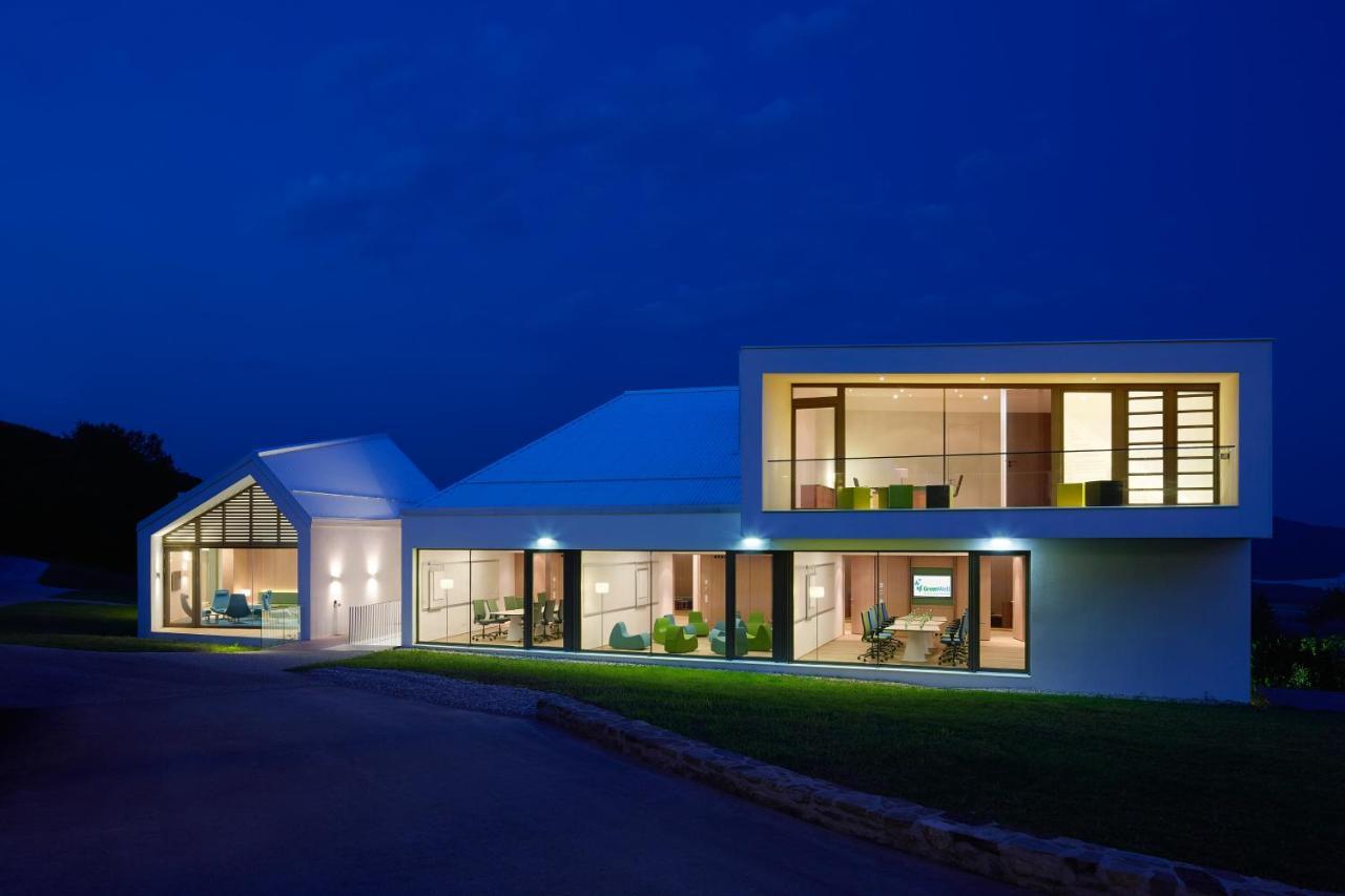 Farmhouse - Hohe Wand Hotel Stollhof Eksteriør billede